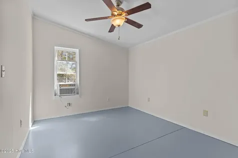 4243 Main Sail Street SE Southport NC 28461