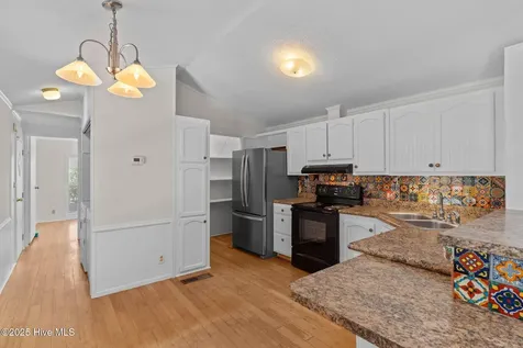 4243 Main Sail Street SE Southport NC 28461