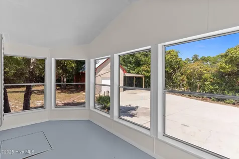 4243 Main Sail Street SE Southport NC 28461
