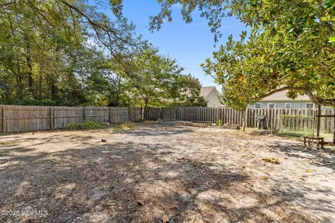 4243 Main Sail Street SE Southport NC 28461