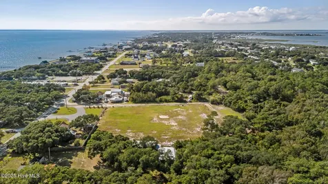 177 Huntley Road Harkers Island NC 28531
