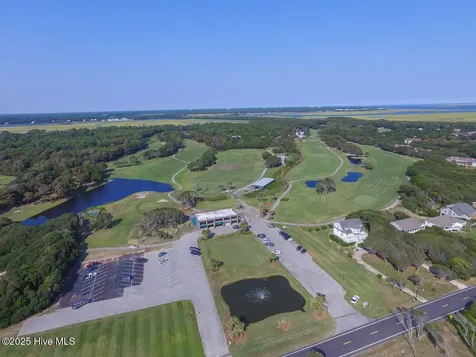 142 NE 18th Street Oak Island NC 28465
