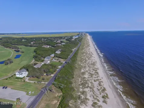 142 NE 18th Street Oak Island NC 28465