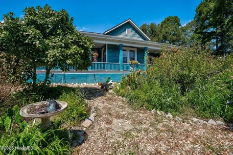 512 W Nash Street Spring Hope NC 27882