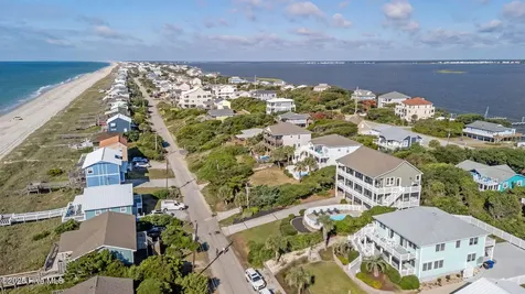 1608 Ocean Drive Emerald Isle NC 28594
