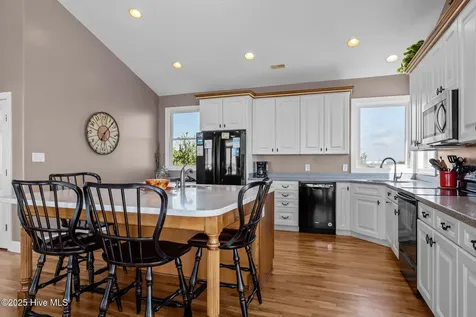 1608 Ocean Drive Emerald Isle NC 28594