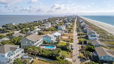 1608 Ocean Drive Emerald Isle NC 28594