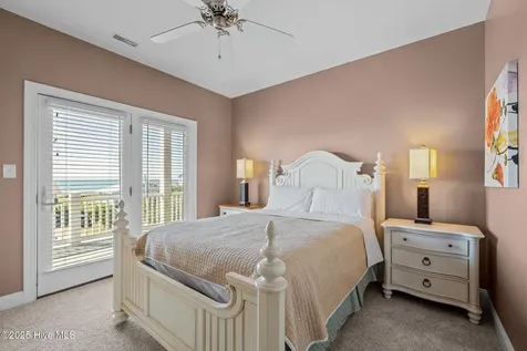 1608 Ocean Drive Emerald Isle NC 28594