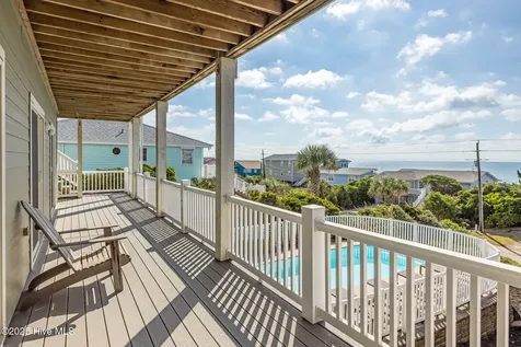 1608 Ocean Drive Emerald Isle NC 28594