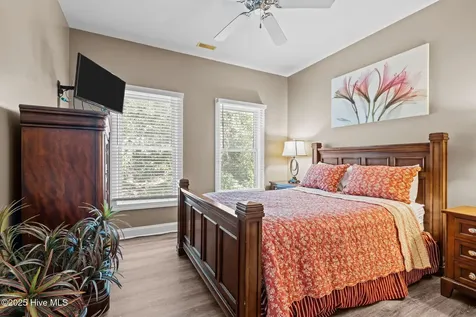 1608 Ocean Drive Emerald Isle NC 28594