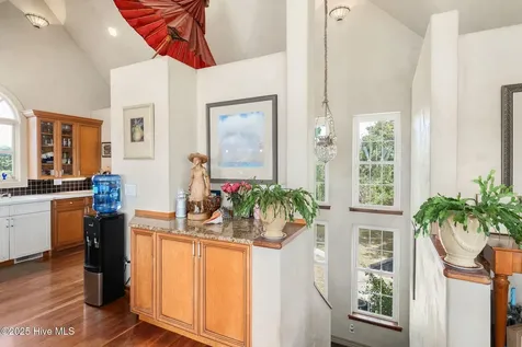 102 Gibbs Circle Beaufort NC 28516