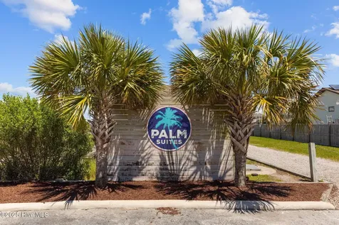 602 W Ft Macon Road Atlantic Beach NC 28512