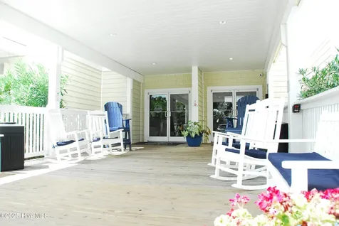 602 W Ft Macon Road Atlantic Beach NC 28512