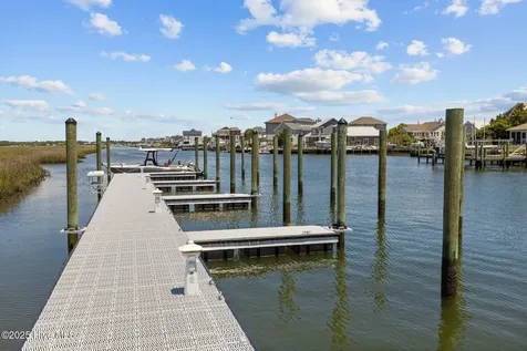 602 W Ft Macon Road Atlantic Beach NC 28512