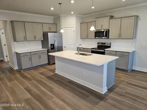 545 Glitter Bay Loop Shallotte NC 28470