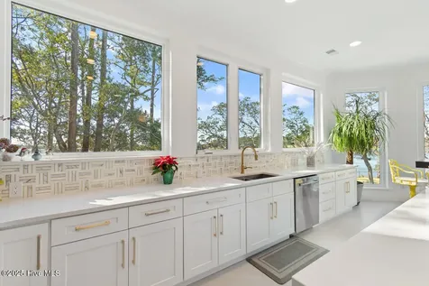 411 Lake Shore Drive Sunset Beach NC 28468