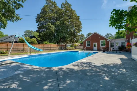 800 S Howard Circle Tarboro NC 27886
