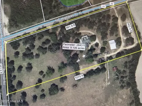 2740 Nc 71 Maxton NC 28364