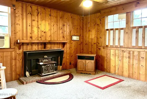 2740 Nc 71 Maxton NC 28364