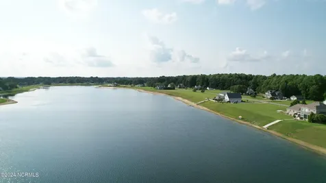 317 Schooner Landing Drive Edenton NC 27932