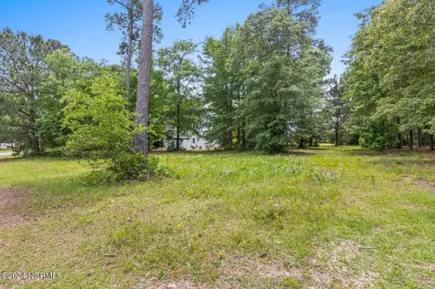 198 Cellars Way Wallace NC 28466