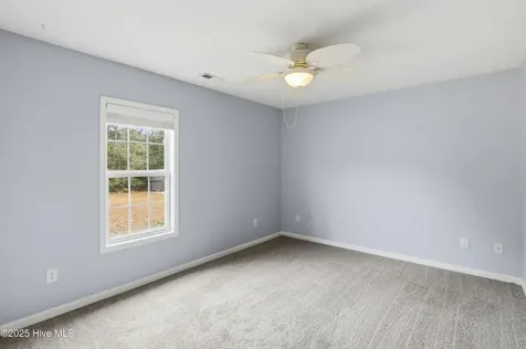 118 Magnolia Lane Hubert NC 28539
