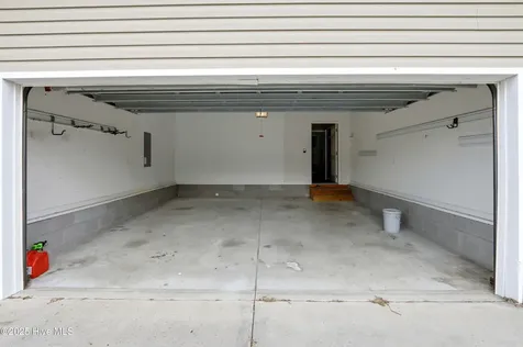 118 Magnolia Lane Hubert NC 28539