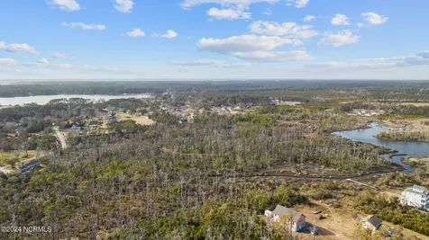 165 Goose Pond Road Marshallberg NC 28553