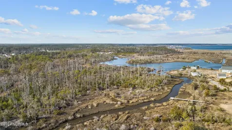 165 Goose Pond Road Marshallberg NC 28553