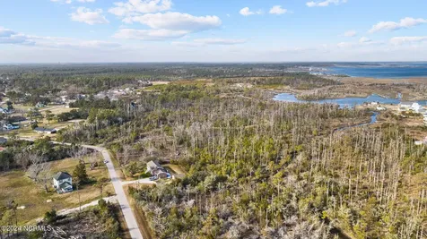 165 Goose Pond Road Marshallberg NC 28553