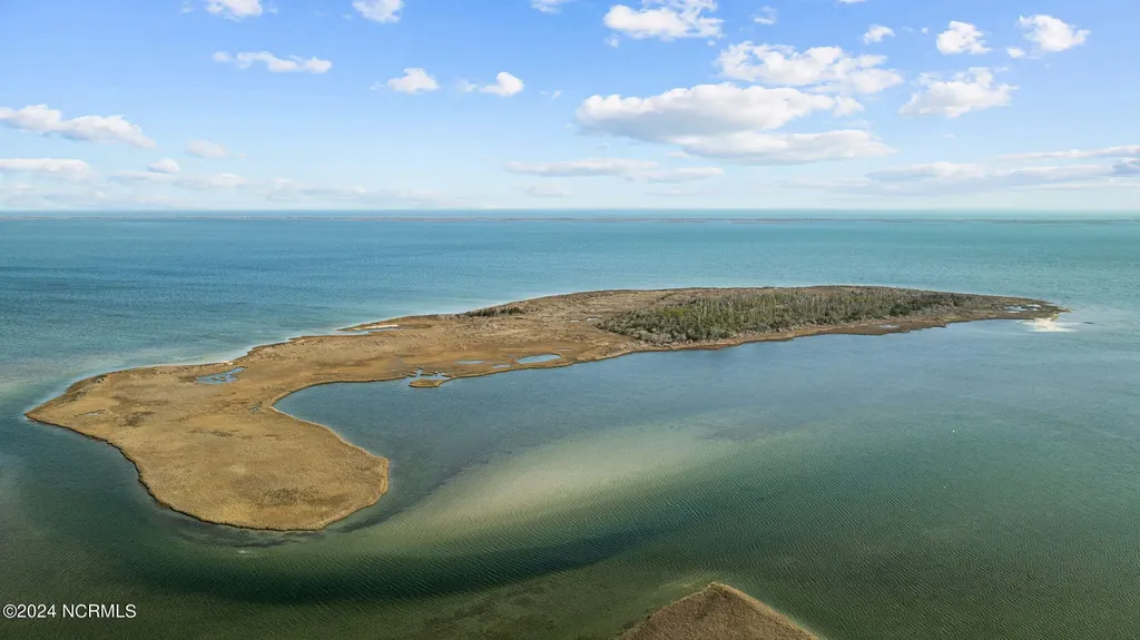 0 Bells Island Marshallberg NC 28553