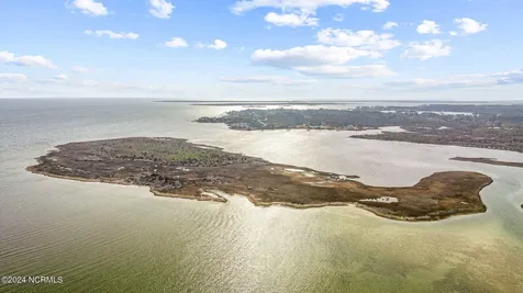 0 Bells Island Marshallberg NC 28553