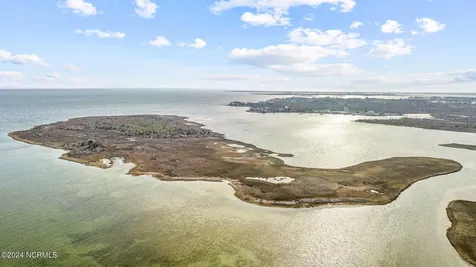 0 Bells Island Marshallberg NC 28553
