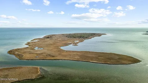 0 Bells Island Marshallberg NC 28553