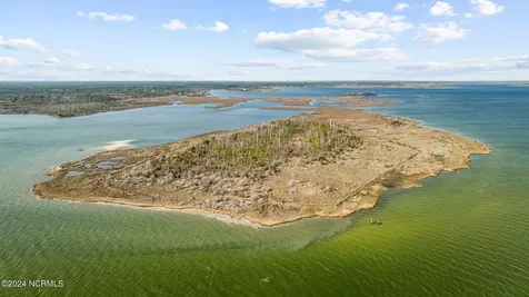 0 Bells Island Marshallberg NC 28553