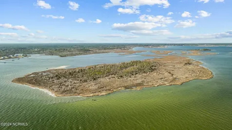 0 Bells Island Marshallberg NC 28553