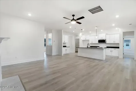106 Brighton Street La Grange NC 28551