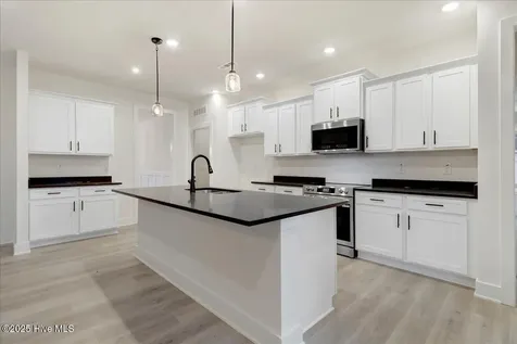 106 Brighton Street La Grange NC 28551