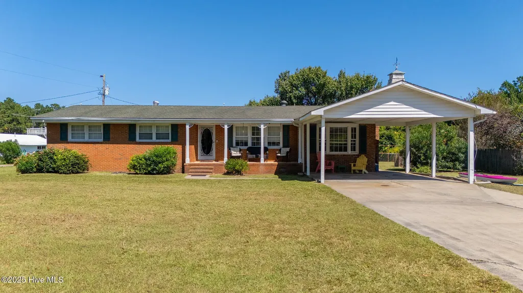 2596 Cedar Island Road Cedar Island NC 28520