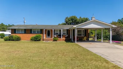 2596 Cedar Island Road Cedar Island NC 28520