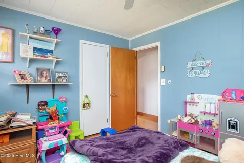 2596 Cedar Island Road Cedar Island NC 28520