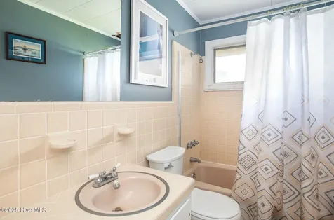 2596 Cedar Island Road Cedar Island NC 28520