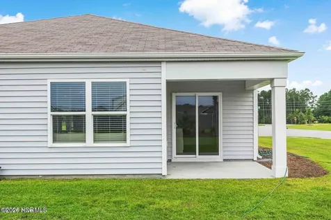 4222 Pitcher Plant Court SE Bolivia NC 28422