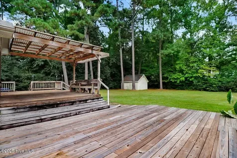 2407 Sparre Drive Kinston NC 28504