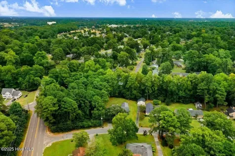 2407 Sparre Drive Kinston NC 28504