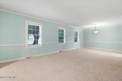 2407 Sparre Drive Kinston NC 28504