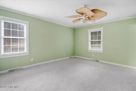 2407 Sparre Drive Kinston NC 28504