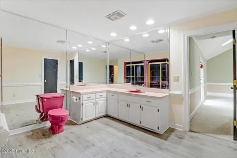 2407 Sparre Drive Kinston NC 28504