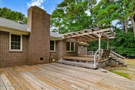 2407 Sparre Drive Kinston NC 28504