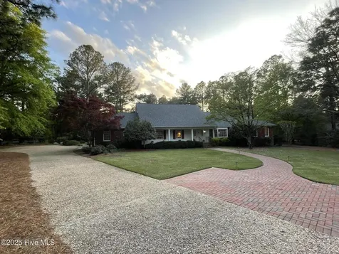 80 Wilson Road Pinehurst NC 28374